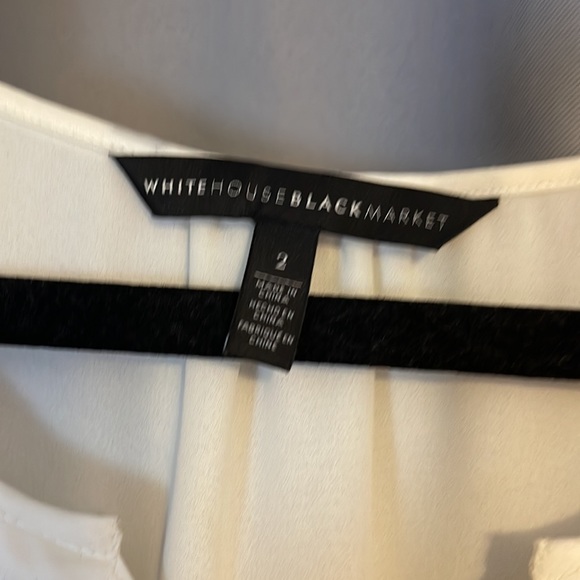 White House Black Market Size 2 White Blouse - Picture 3 of 3